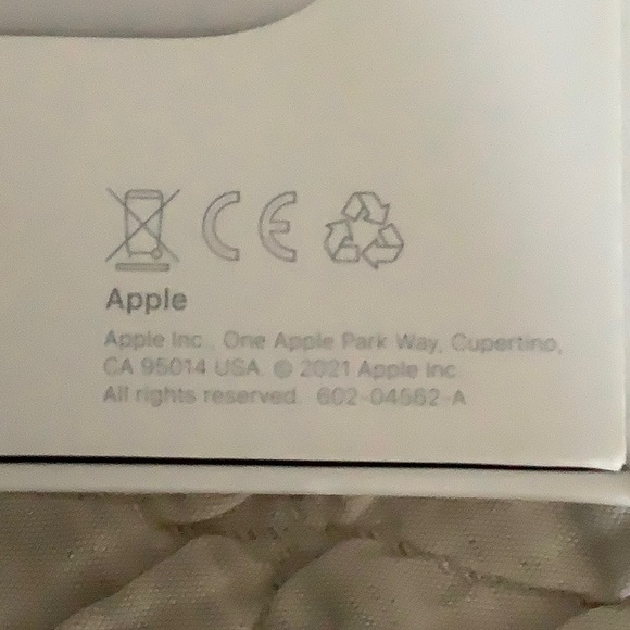AirPod Pro Box Only - Picture 3 of 3